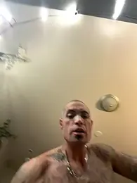 Fine10ne webcam model stream image