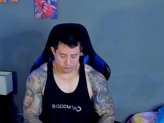 Andrew Price webcam model stream image