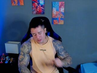Andrew Price webcam flirt4free model stream image