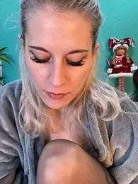 TheRealJessyLey webcam stripchat model stream image