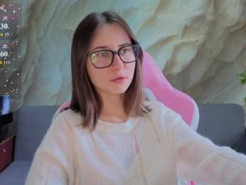 Unearthly webcam bongacams model stream image