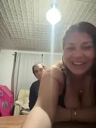 emaaldy webcam model stream image