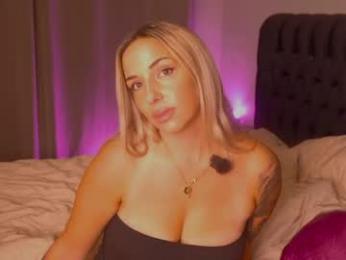 sweetbella95__ webcam model stream image