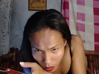 yourlovelymoreal webcam stripchat model stream image