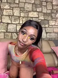 VeryGoodBadGirl1 webcam model stream image