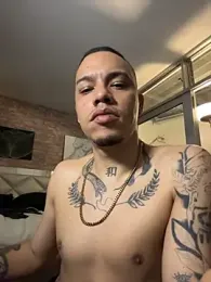 AlphaMasterXxx webcam model stream image