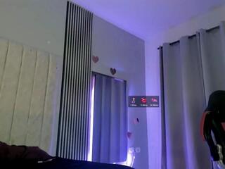 Reily Usui webcam model stream image