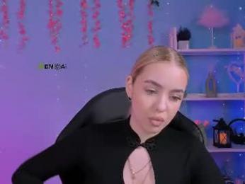 miss_rina_ webcam model stream image