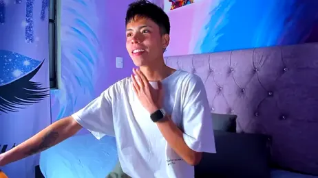 MaxiWildd webcam model stream image