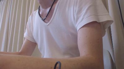 yosh75 webcam model stream image