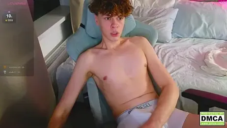 cute_thomas webcam stripchat model stream image