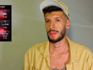 Maxx Cooper webcam model stream image