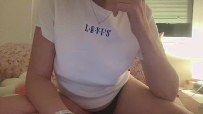 luurodri webcam cam4 model stream image