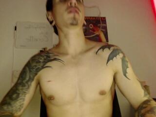 Midnight Amon webcam model stream image