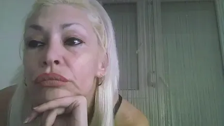 EvaaMina webcam model stream image