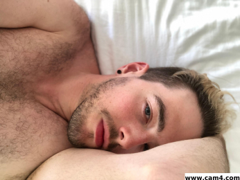 Grybe95 webcam model stream image