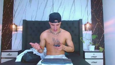 CarlosSpecter_ webcam model stream image