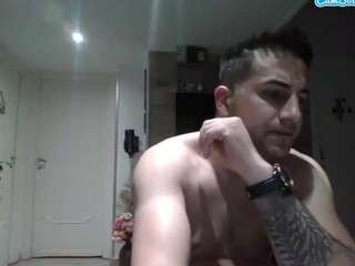 zuzoka webcam model stream image