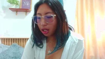 Violet_2003 webcam model stream image