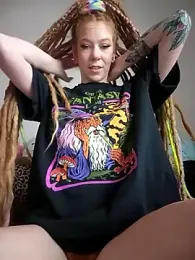 LucidLucy webcam stripchat model stream image