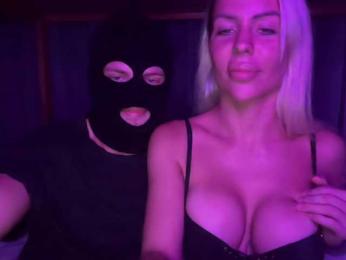 AliksRay webcam model stream image