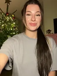 Mia-Minou webcam model stream image