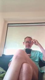 luxrom1_ webcam model stream image