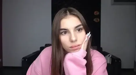 EmmyGreans webcam model stream image