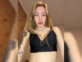 AlinnaAnnila webcam bongacams model stream image
