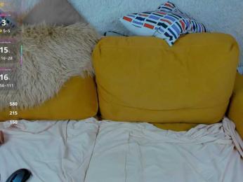 Moonlit-Adelee webcam model stream image