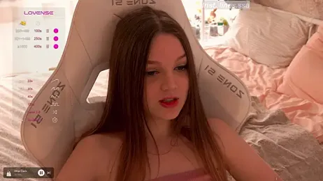 linessssa webcam model stream image