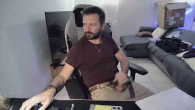 moi92160 webcam cam4 model stream image