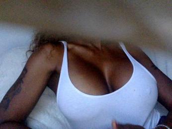 juicylayla webcam bongacams model stream image