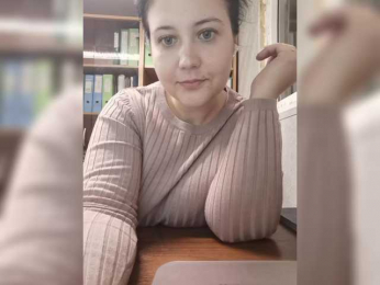 Polyk93 webcam model stream image