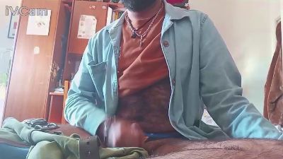 ajfmBear webcam model stream image