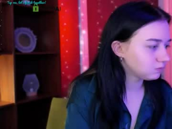 miki_ti webcam model stream image