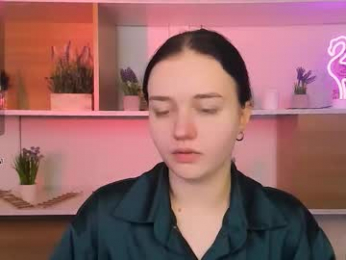 miki_ti webcam model stream image