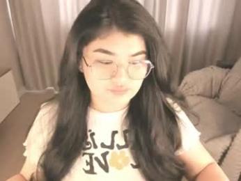 mia_lui webcam model stream image
