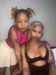 InkLady444 webcam model stream image