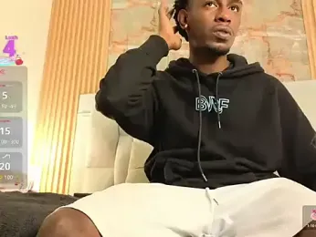 pipedark_ webcam model stream image