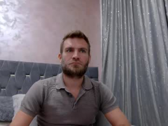 10in_deluxe webcam chaturbate model stream image