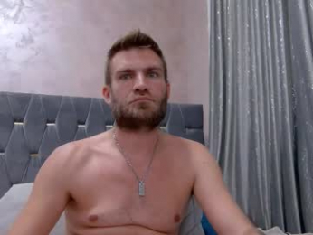 10in_deluxe webcam chaturbate model stream image