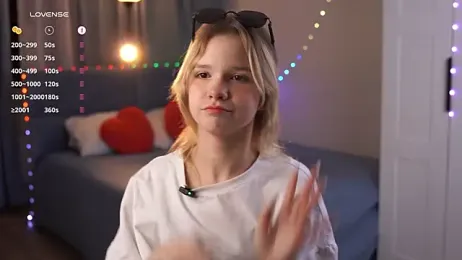 PhillisEsplin webcam stripchat model stream image