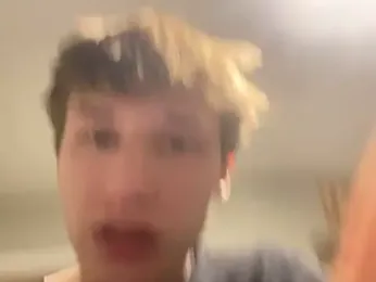 yourwhiteboy1 webcam stripchat model stream image