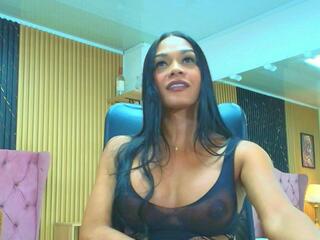 Sharon Queen webcam model stream image