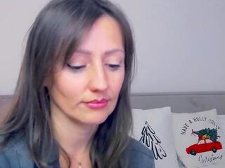 Alexia Cage webcam model stream image