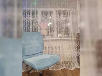 Lady-marshmallows webcam model stream image