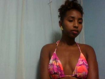 Orzia12 webcam model stream image