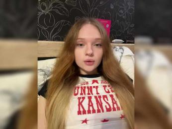 Doll4You webcam bongacams model stream image