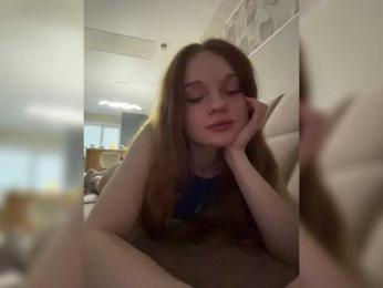 Doll4You webcam model stream image